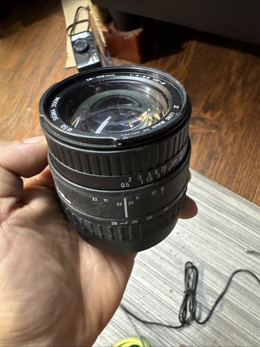 Sigma auto zoom 105mm - auto, 28-105mm