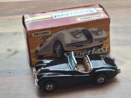 Matchbox superfast jaguar - matchbox,