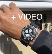 1990 Quicksilver surfer surf watch skindiver chrono panda vintage 90's