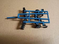 Ertl Farm Giocattolo 1/64 Blu