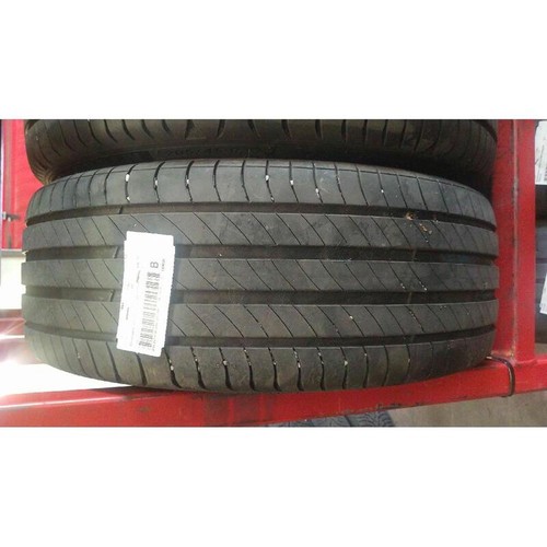 Pneumatico gomme estiva - pneumatico,