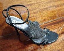 ELEGANTISSIMO SANDALO DONNA LOLA CRUZ PELLE VITELLO NERO CON VELETTA BRILLANTATA
