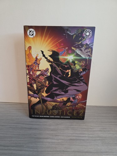 Injustice omnibus copertina - omnibus,