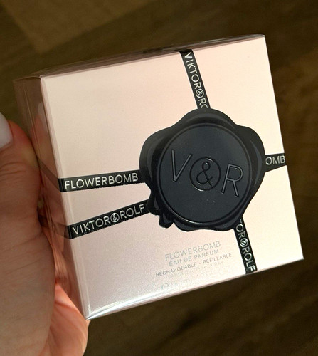 Viktor rolf flowerbomb - viktor, eau