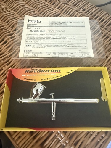 Anest iwata revolution - hp-cr,