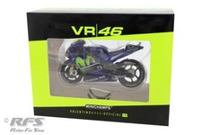Yamaha YZR M1 Valentino Rossi Winner MotoGP Assen 2017 1:18 Minichamps