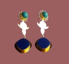 Incredibile orecchino pendente