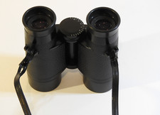 Vecchio binocolo vintage