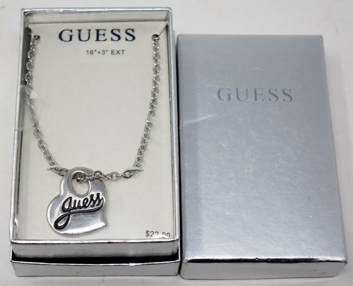 Collana con ciondolo cuore