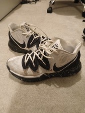 Scarpe da basket Kyrie 5