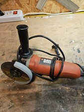 BLACK+DECKER  Smerigliatrice