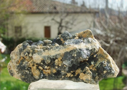 Minerali grezzi - -,
