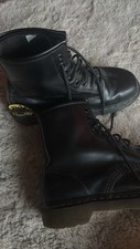 Dr. Martens 1460 Stivali per
