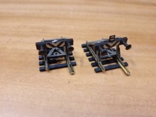 Coppia di Terminali Roco su Binario Fleschmann 6004 Scala HO