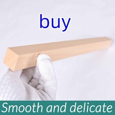 Listelli in legno di balsa