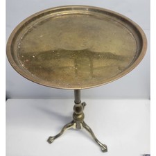 Piedistallo ottone vintage tavolo accento laterale supporto piante gambe ornate made in Taiwan