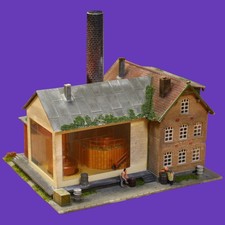 Diorama H0/1:87 Faller edificio centro storico birreria con Sudhaus ottimo invecchiato