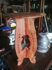 TAVOLINO ETNICO IN LEGNO CON INTARSIO DECORATO