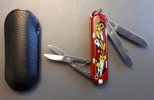 Victorinox classic 2014