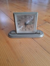 Vecchia sveglia vintage MOM