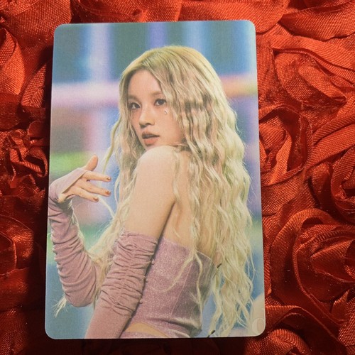 Yuqi dle freety edizione - (g)i-dle,