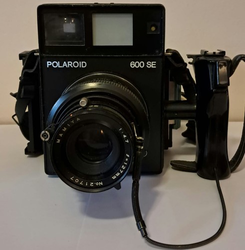 Polaroid 600 con obiettivo - se,