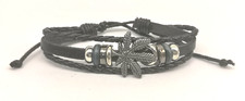 Bracciale regolabile cuoio nero a 3 fili - simbolo foglia - uomo donna B46