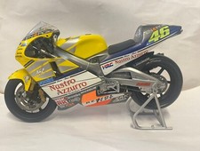 Collezione Minichamps Honda NSR 500 Team Nastro Azzurro 2000