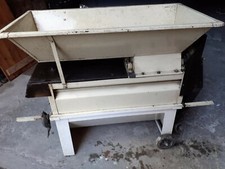 pigiatrice deraspatrice GEMIGNANI JOLLI G5/V completa.