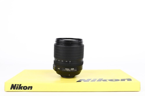 Nikon 105mm 6 - 18-105mm, g