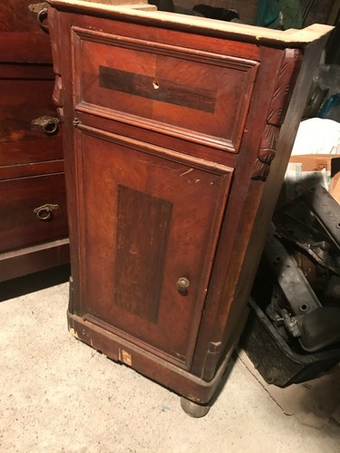Comodino comodina letto antica