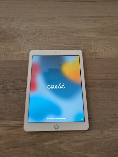 Apple ipad 5th generation - apple,