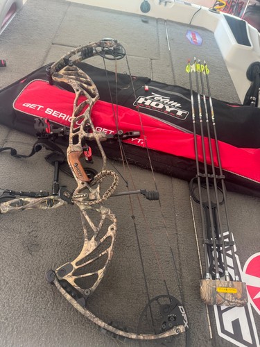Hoyt double bow - a,