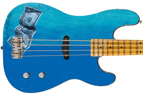 Guitar skin axe - axe, reskin