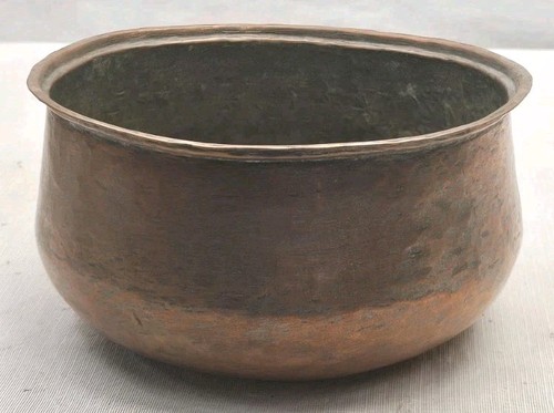 Grande pentola antica