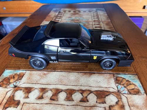 Mad max ford - falcon, xb
