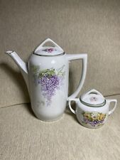 Coppia di teiera e zuccheriera