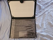 Cover universale con tastiera e touchpad bluetooth