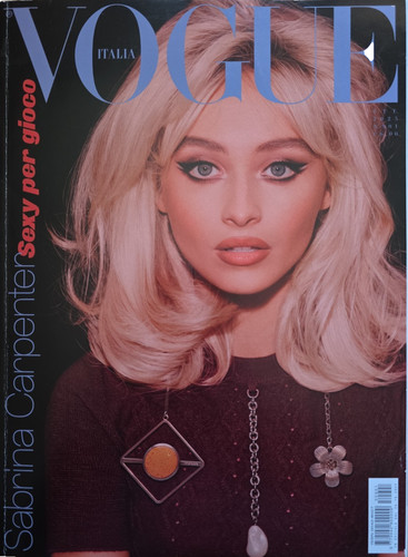 Vogue italia magazine 901 - vogue,