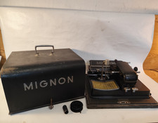 Macchina Da Scrivere AEG