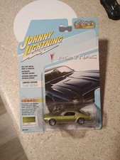 Johnny Lightning 1972 Pontiac