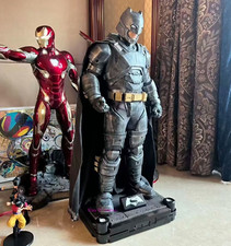 Statua Batman in resina rifusa