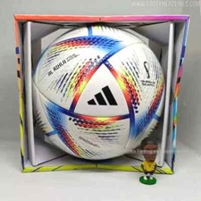 Nuovo pallone da calcio Adidas