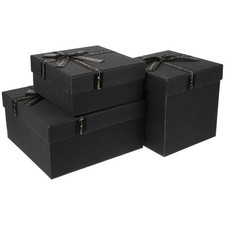  3 pezzi di scatole presenti