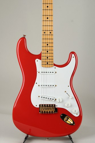 Chitarra elettrica usata