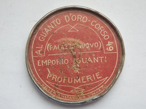 Vecchio specchietto