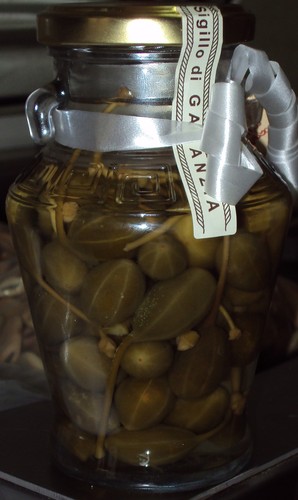 Cocunci frutto dei capperi - cocunci,
