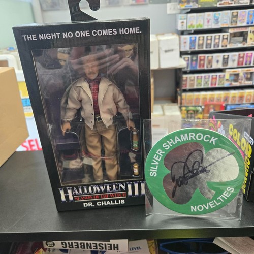 Neca halloween challis - dr.,