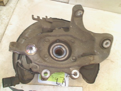 Stub axle left rear - stub,