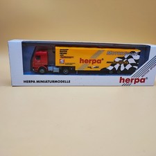 Valigia 1/87 Herpa Iveco